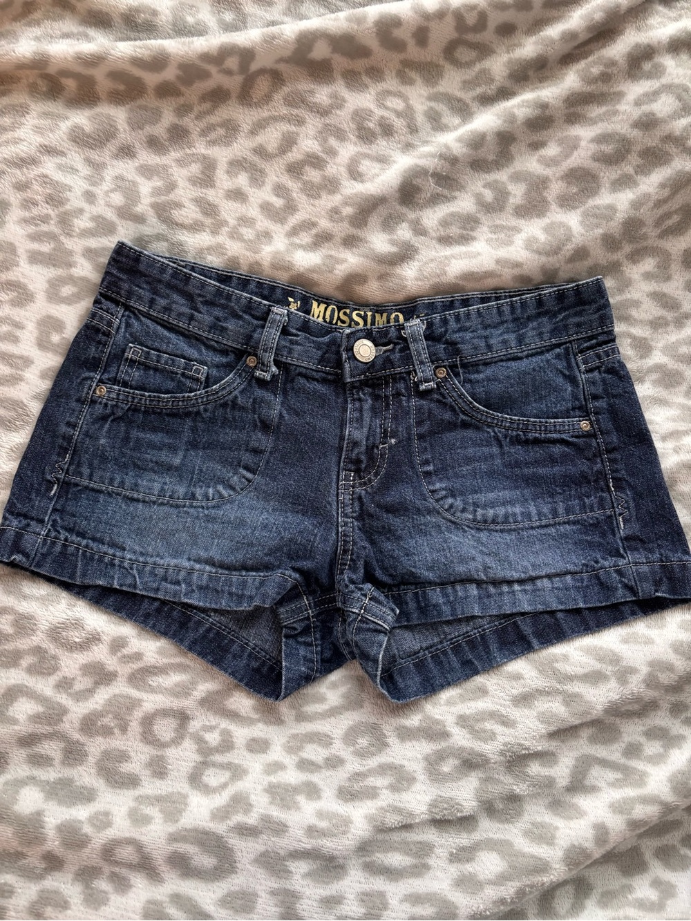 Mossimo Y2K low rise denim jean shorts size 6/7